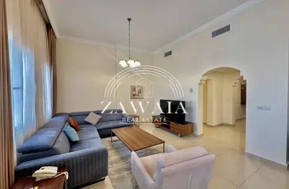 Apartment - 2 Bedrooms - 3 Bathrooms for rent in West Bay Tower - West Bay - West Bay - Doha