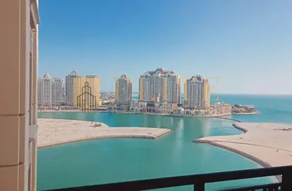 Apartment - Studio - 1 Bathroom for rent in Two Porto Arabia - Porto Arabia - The Pearl Island - Doha