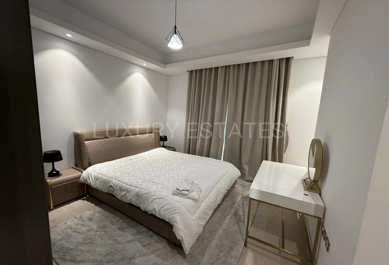 988352 - Property Main Image