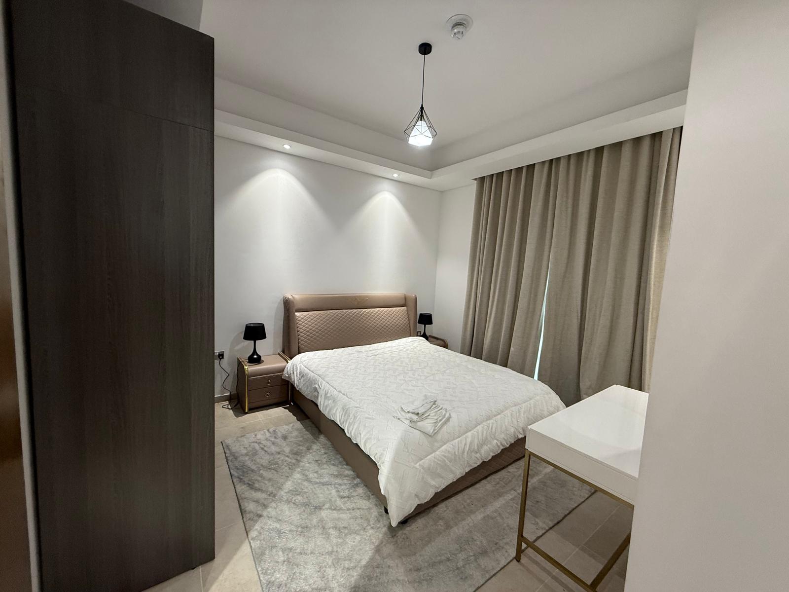 LUXURY 2BEDROOM FULLY FURNISHED WITH BALCONY thumbnail 11
