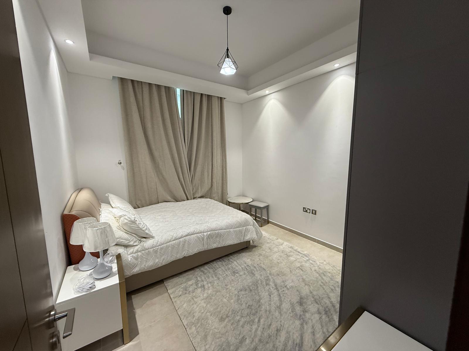 LUXURY 2BEDROOM FULLY FURNISHED WITH BALCONY thumbnail 10