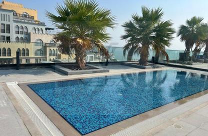 Apartment - Studio - 1 Bathroom for rent in The Pearl Island - Doha