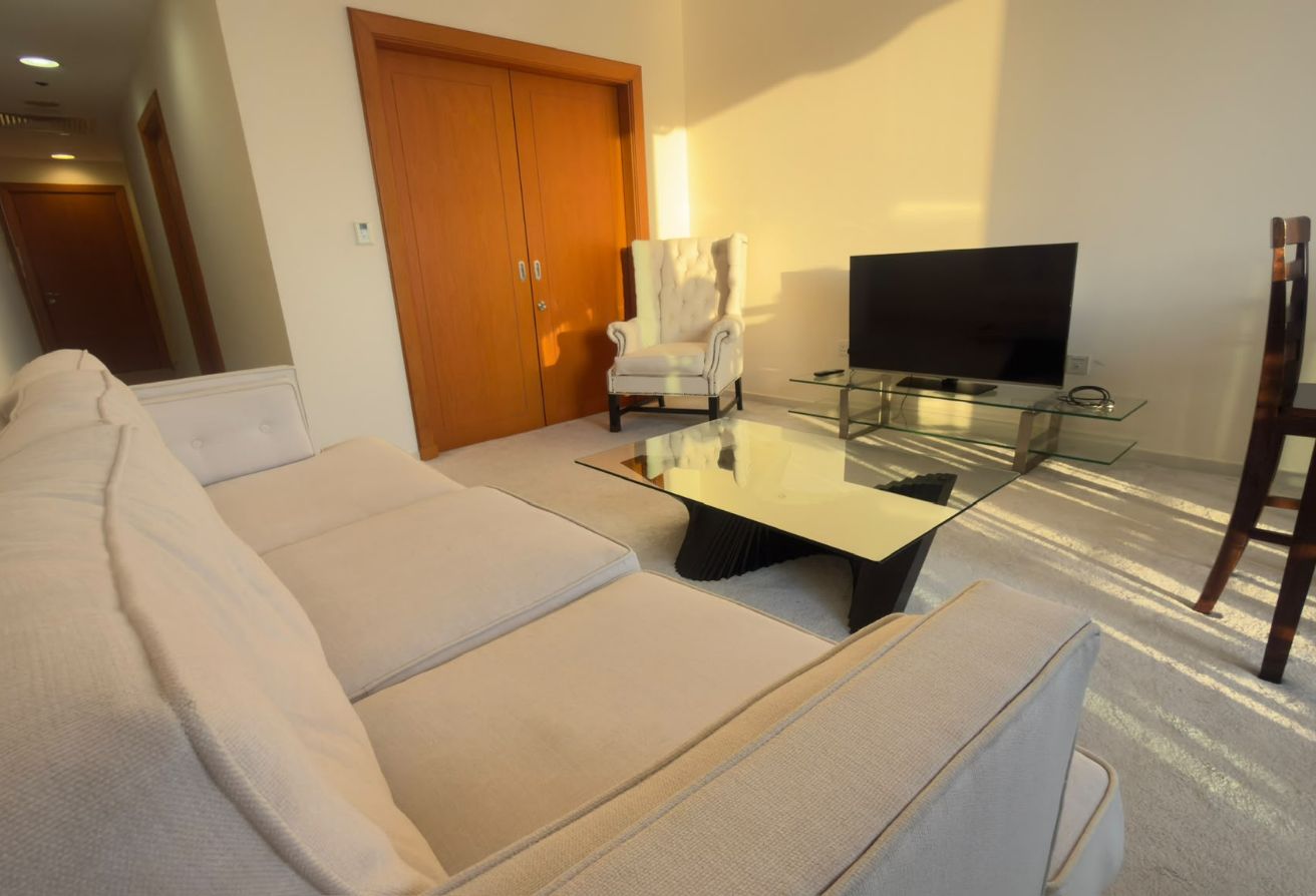 Elegant Furnished Chalet 1BHK | Full Sea View 6800 thumbnail 6