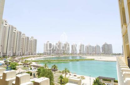 Apartment - 1 Bedroom - 2 Bathrooms for rent in Viva West - Viva Bahriyah - The Pearl Island - Doha