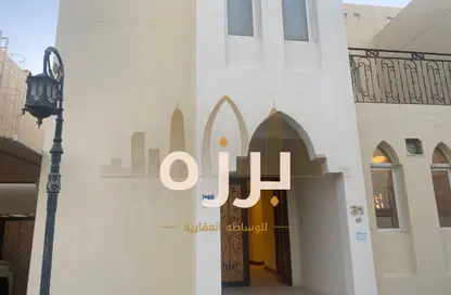 فيلا - 4 غرف نوم - 4 حمامات للايجار في الوعب - الدوحة