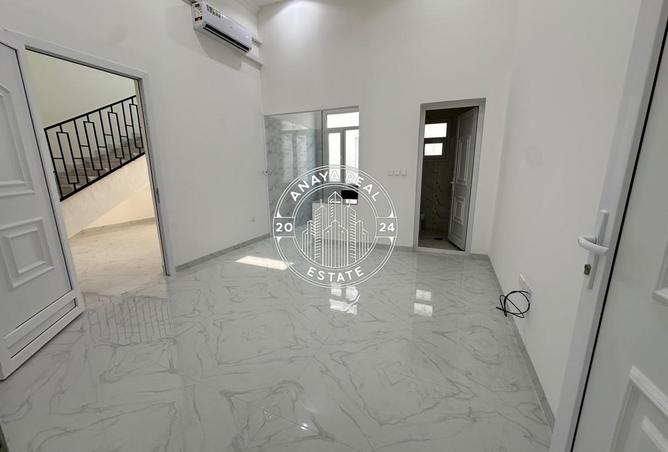 60667219 - Property Image 2