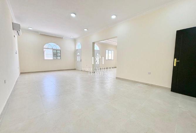 55532884 - Property Image 3