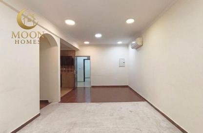 Apartment - 1 - 1 for rent in Umm Ghuwailina 4 - Umm Ghuwailina - Doha