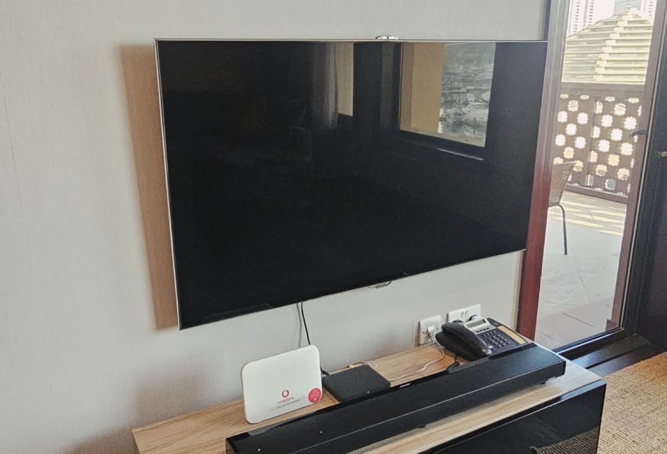 1 Bedroom Townhouse Furnished Including Bills thumbnail 5