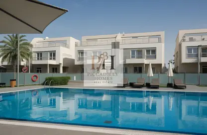 شقة - 2 غرف نوم - 3 حمامات للايجار في وادي المرخ - مريخ - المريخ - الدوحة