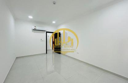 Apartment - 1 Bedroom - 1 Bathroom for rent in Al Mansoura - Al Mansoura - Doha