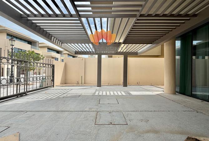 53330560 - Property Image 2