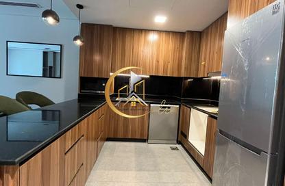 Apartment - 1 - 2 for rent in Lusail Marina Heights - Marina District - Lusail