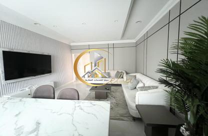 Apartment - 2 Bedrooms - 2 Bathrooms for rent in Umm Ghuwailina 4 - Umm Ghuwailina - Doha Apartment - 2 Bedrooms - 2 Bathrooms for rent in Umm Ghuwailina 4 - Umm Ghuwailina - Doha