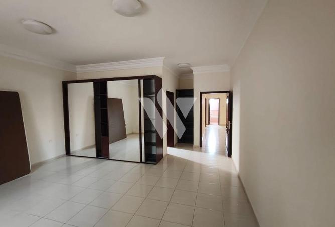 60558910 - صورة العقار 3