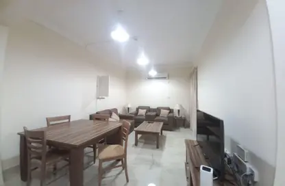 Apartment - 2 Bedrooms - 2 Bathrooms for rent in Thabit Bin Zaid Street - Al Mansoura - Doha