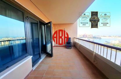 Apartment - 2 Bedrooms - 3 Bathrooms for rent in East Porto Drive - Porto Arabia - The Pearl Island - Doha
