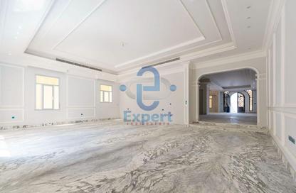 Villa - 7+ - 7+ for sale in Al Ebb - Al Kheesa - Umm Salal Mohammed