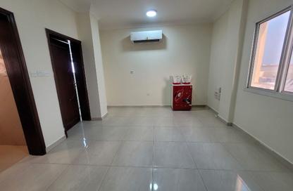 Apartment - Studio - 1 for rent in Old Airport Road - Old Airport Road - Doha