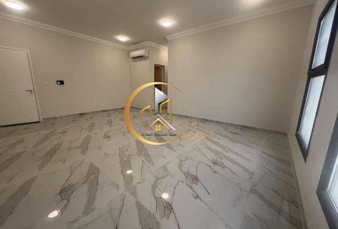 60780213 - Property Main Image