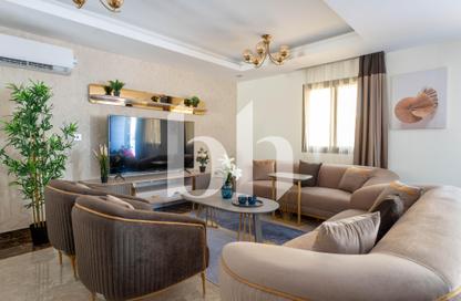 Apartment - 3 Bedrooms - 3 Bathrooms for sale in Al Wakra - Al Wakra - Al Wakrah - Al Wakra