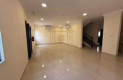 Villa - 6 Bedrooms - 6 Bathrooms for rent in Al Kheesa - Al Kheesa - Umm Salal Mohammed