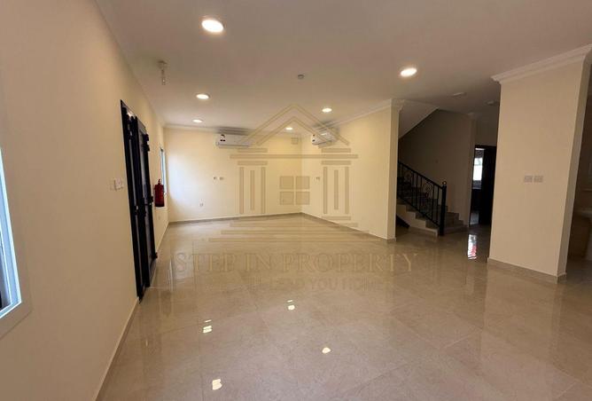 54200358 - Property Image 2