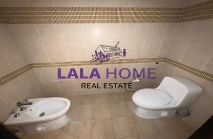 Apartment - 1 Bedroom - 2 Bathrooms for rent in Piazza Arabia - Porto Arabia - The Pearl Island - Doha