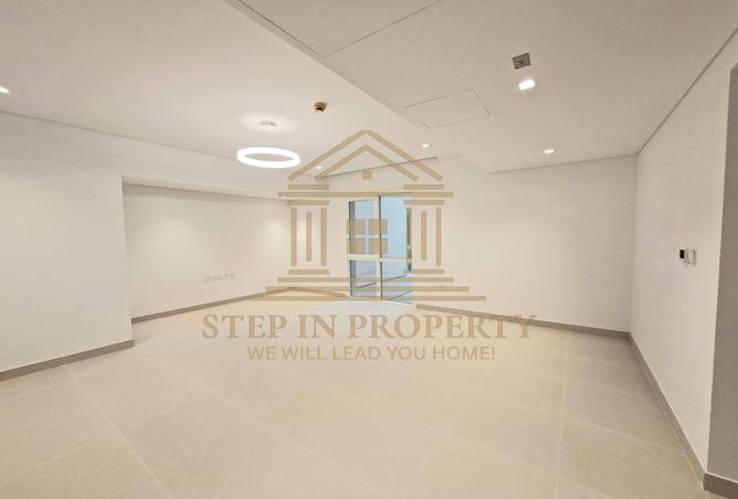 53812960 - Property Image 2