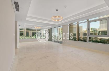 Duplex - 4 Bedrooms - 5 Bathrooms for rent in Crystal Residence - Gewan Island - The Pearl Island - Doha