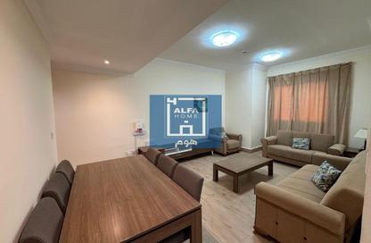 Apartment - 2 Bedrooms - 2 Bathrooms for rent in Umm Ghwailina Comm - Umm Ghuwalina - Umm Ghuwailina - Doha