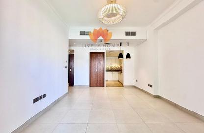 Apartment - 1 Bedroom - 2 Bathrooms for rent in Viva West - Viva Bahriyah - The Pearl Island - Doha
