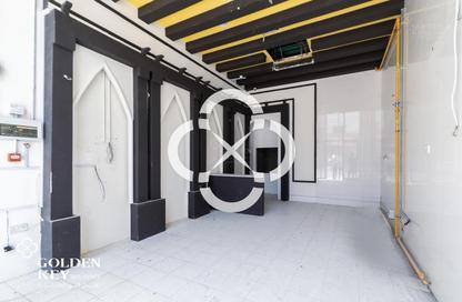 Retail - Studio - 2 Bathrooms for rent in Bu Hamour Street - Abu Hamour - Doha