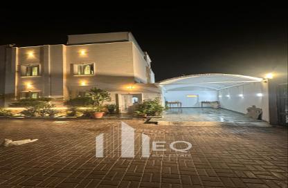 Villa - 6 Bedrooms - 5 Bathrooms for sale in Umm Abirieh - Al Shamal