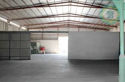 Warehouse - Studio - 2 Bathrooms for rent in Industrial Area 5 - Industrial Area - Industrial Area - Doha
