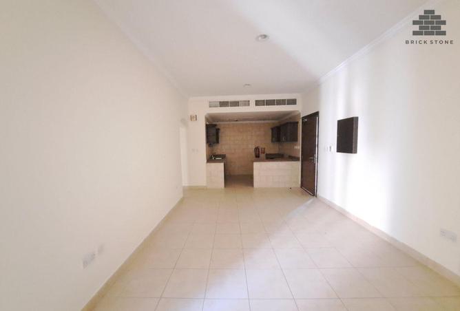 54443840 - Property Image 2