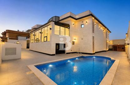 Villa - 6 Bedrooms - 7+ Bathrooms for rent in West Bay - West Bay - Doha