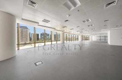 Office Space - Studio - 2 Bathrooms for rent in Corniche Road - Corniche Road - Doha
