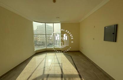 Apartment - 2 Bedrooms - 2 Bathrooms for rent in Al Mansoura - Al Mansoura - Doha
