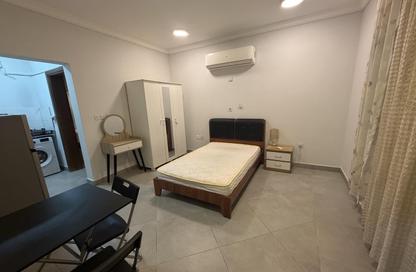 Apartment - Studio - 1 Bathroom for rent in Umm Qarn - Al Daayen Apartment - Studio - 1 Bathroom for rent in Umm Qarn - Al Daayen