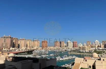 شقة - 3 غرف نوم - 5 حمامات للبيع في طريق بورتو الشرقي - بورتو أرابيا - جزيرة اللؤلؤة - الدوحة