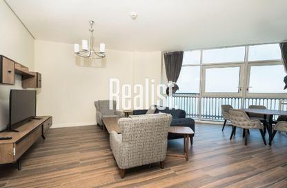 Penthouse - 2 Bedrooms - 3 Bathrooms for sale in Floresta Gardens - Floresta Gardens - The Pearl Island - Doha