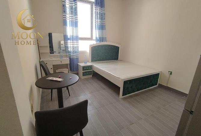 998015 - Property Image 2